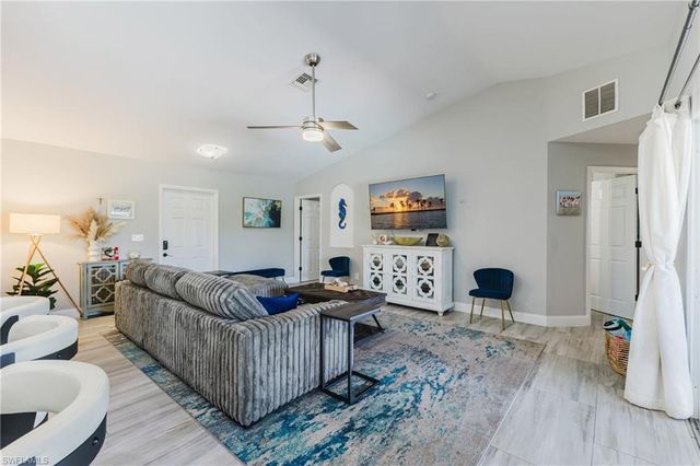 709 27th ST, Cape Coral, FL 33914