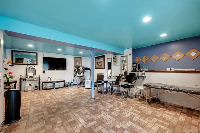 124 Williamson Drive, Waterbury, CT 06710