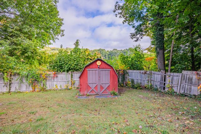 124 Williamson Drive, Waterbury, CT 06710