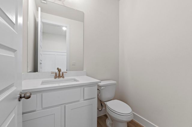 120 Rightfield DR, Liberty Hill, TX 78642