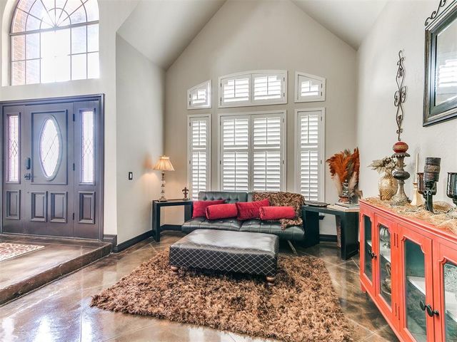 832 Fox Tail Drive, Edmond, OK 73034