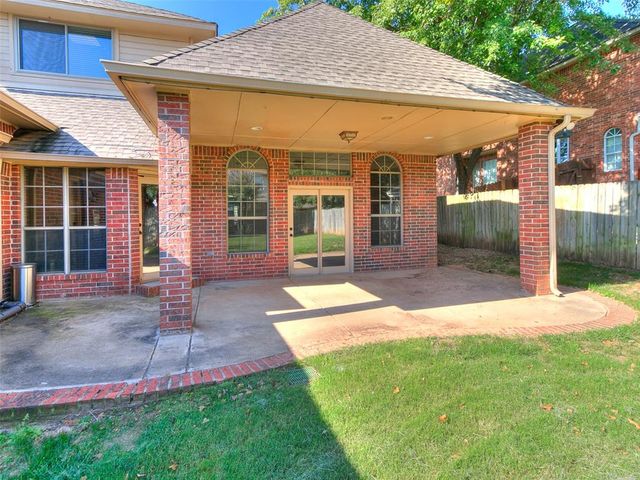 832 Fox Tail Drive, Edmond, OK 73034