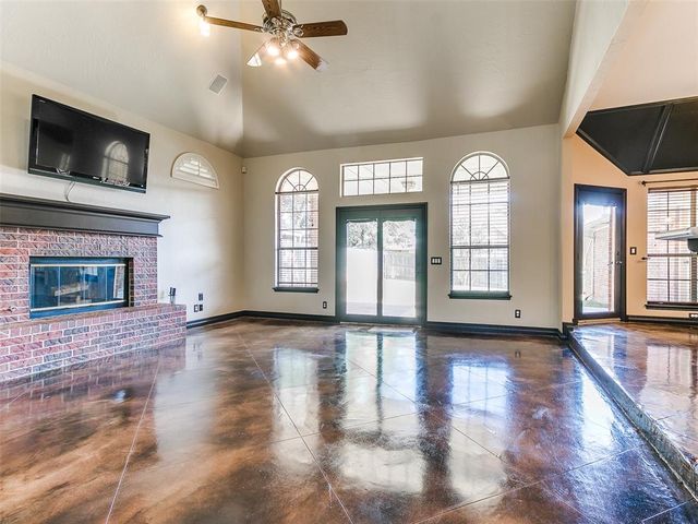 832 Fox Tail Drive, Edmond, OK 73034