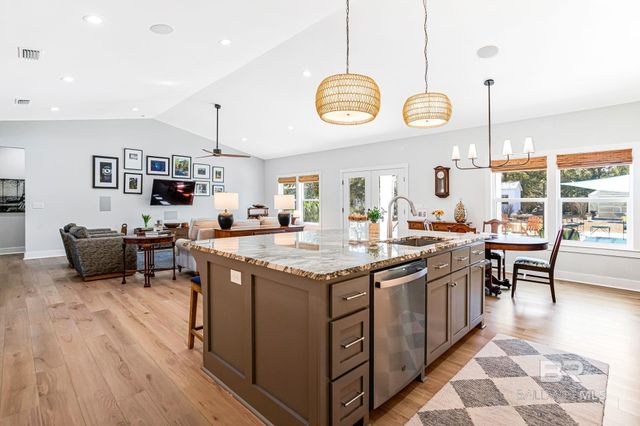 9165 Plaza Bianco, Lillian, AL 36549