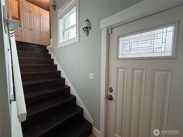 9 H Street SE, Auburn, WA 98002