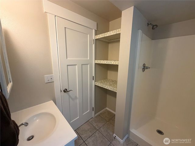 9 H Street SE, Auburn, WA 98002