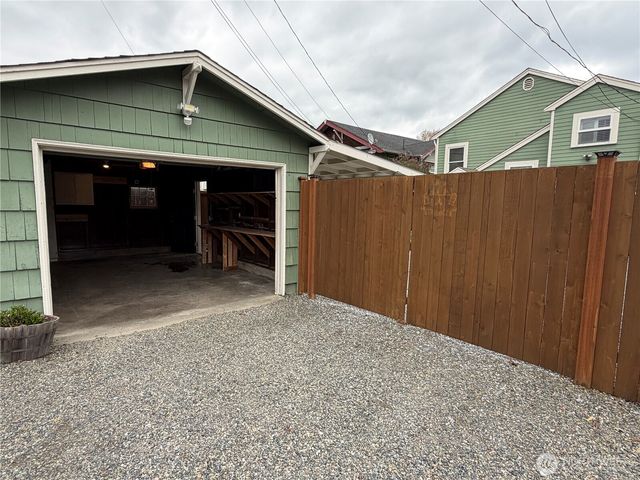 9 H Street SE, Auburn, WA 98002