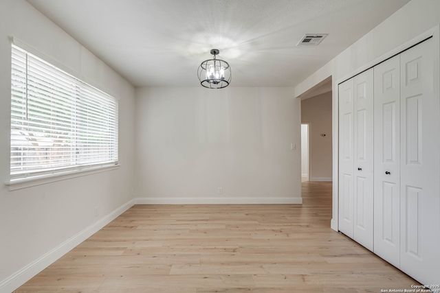 6911 Lordsport, San Antonio, TX 78239