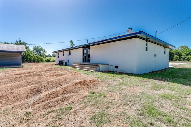 339010 E Highway 62, Meeker, OK 74855