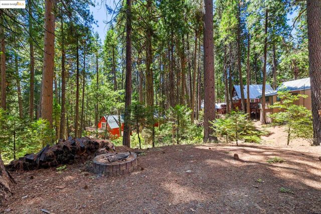 25869 Long Barn Sugar Pine Rd, Long Barn, CA 95335