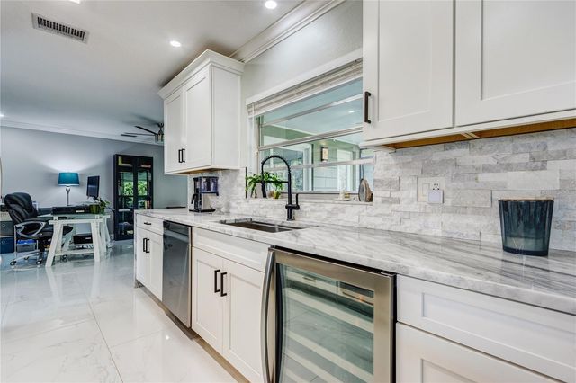 2963 LAKE SAXON DRIVE, Land O Lakes, FL 34639