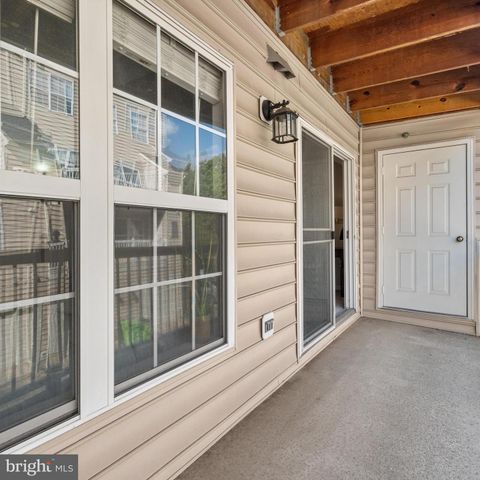 5117 DONOVAN DR, Alexandria, VA 22304