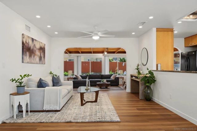 7118 Conestoga, San Diego, CA 92120