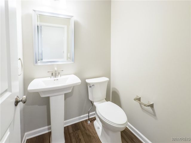 1102 Carriage Lane 1102, West Seneca, NY 14224