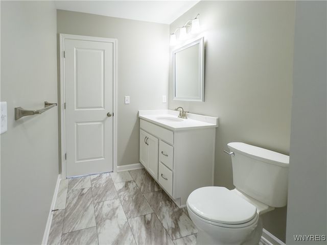 1102 Carriage Lane 1102, West Seneca, NY 14224