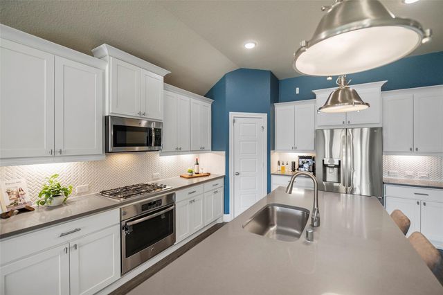 16647 Highland Country Drive, Cypress, TX 77433