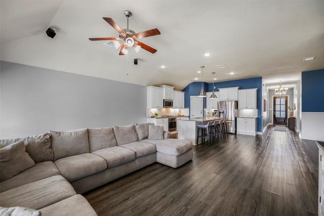 16647 Highland Country Drive, Cypress, TX 77433