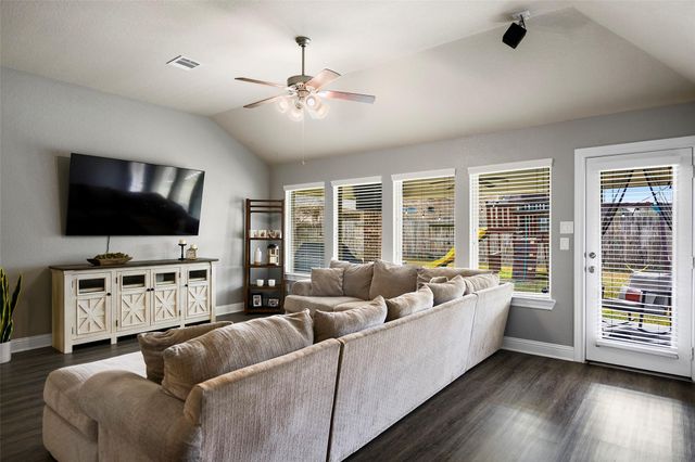 16647 Highland Country Drive, Cypress, TX 77433