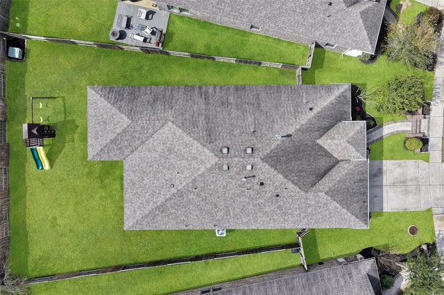 16647 Highland Country Drive, Cypress, TX 77433