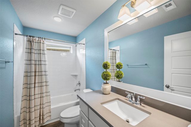 16647 Highland Country Drive, Cypress, TX 77433