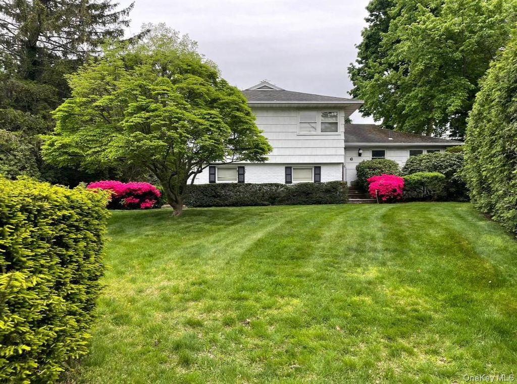6 Preston Court, Glen Cove, NY 11542 — photo 2