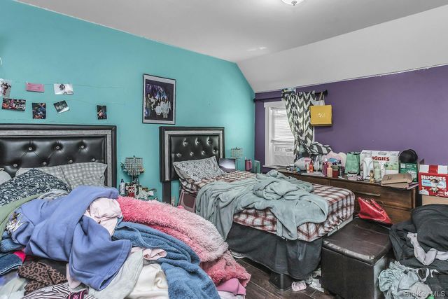 190-40 103rd Avenue, Hollis, NY 11423