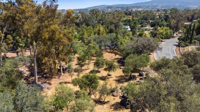 1878 Rancho Jorie, Alpine, CA 91901