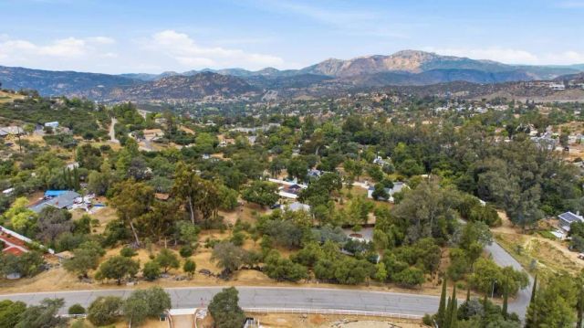 1878 Rancho Jorie, Alpine, CA 91901