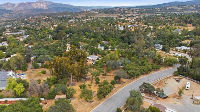 1878 Rancho Jorie, Alpine, CA 91901