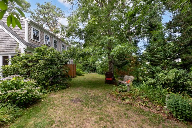 50 Ancient Way, Yarmouth Port, MA 02675
