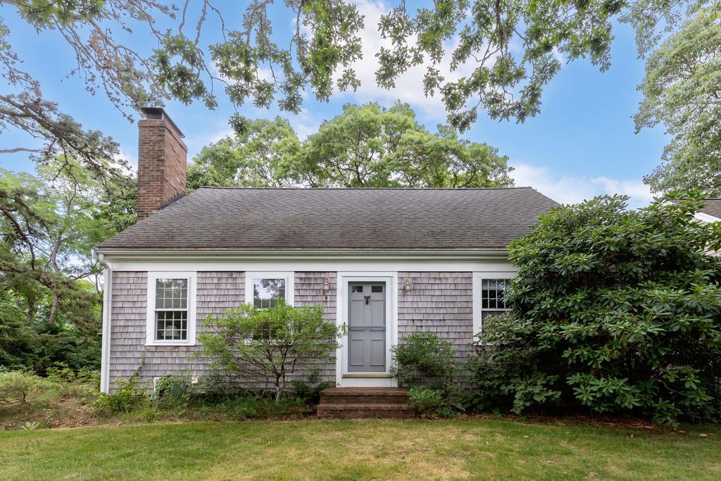 50 Ancient Way, Yarmouth Port, MA 02675