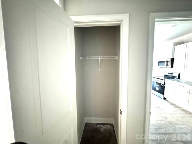 717 Inwood Hill Drive 95, Gastonia, NC 28056