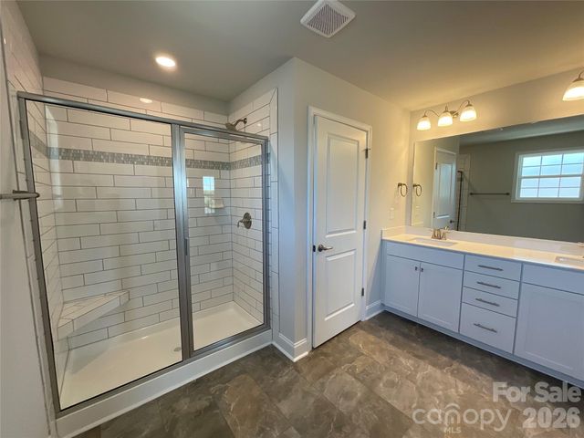717 Inwood Hill Drive 95, Gastonia, NC 28056
