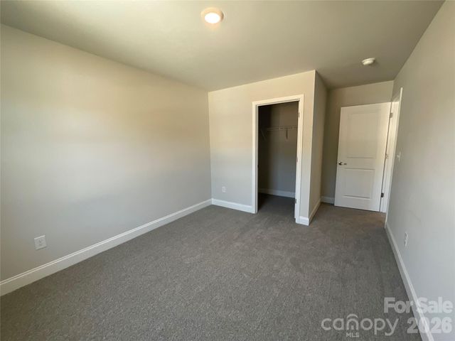 717 Inwood Hill Drive 95, Gastonia, NC 28056