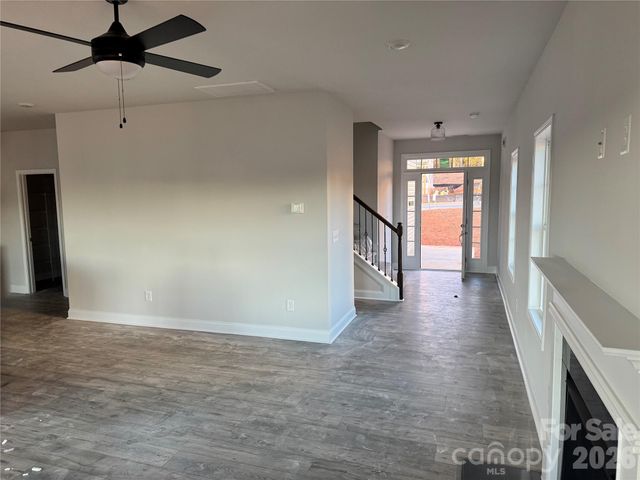 717 Inwood Hill Drive 95, Gastonia, NC 28056