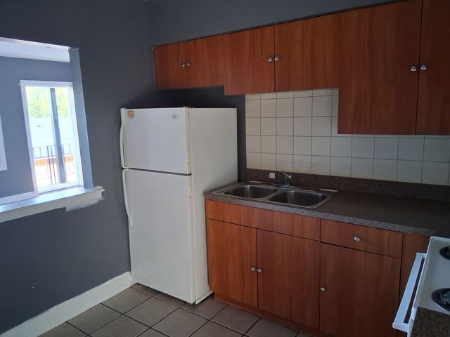 10355 W Lyndale Avenue 3N, Melrose Park, IL 60164