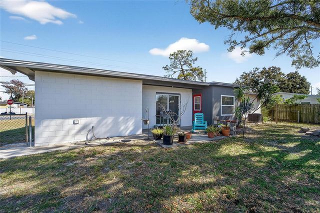 9120 MEMORIAL HIGHWAY, Tampa, FL 33615