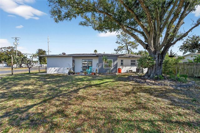 9120 MEMORIAL HIGHWAY, Tampa, FL 33615