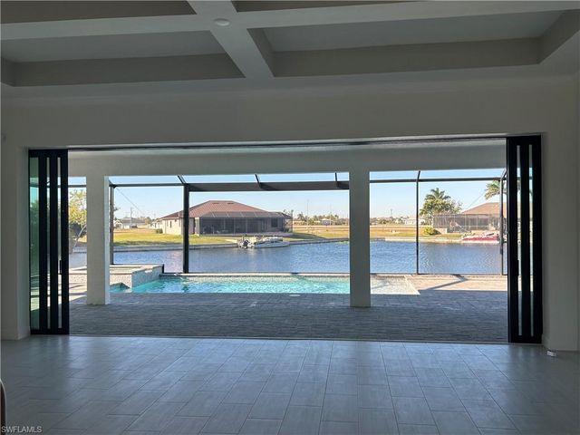 136 NW 29th PL, Cape Coral, FL 33993