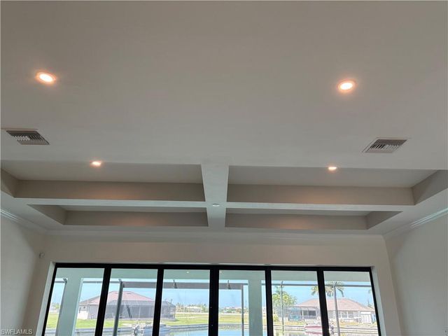 136 NW 29th PL, Cape Coral, FL 33993