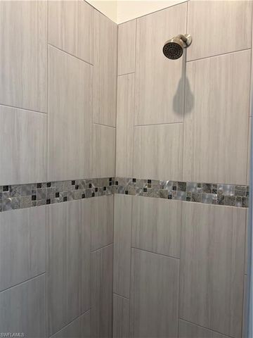 136 NW 29th PL, Cape Coral, FL 33993