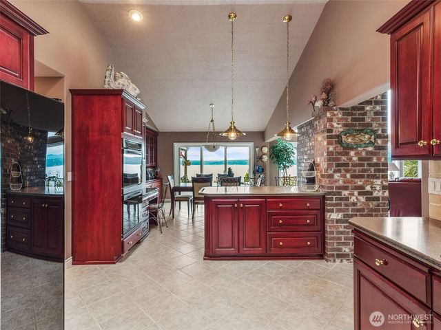 112 Wildwood Shores, Brinnon, WA 98320
