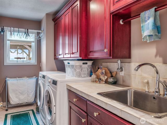 112 Wildwood Shores, Brinnon, WA 98320
