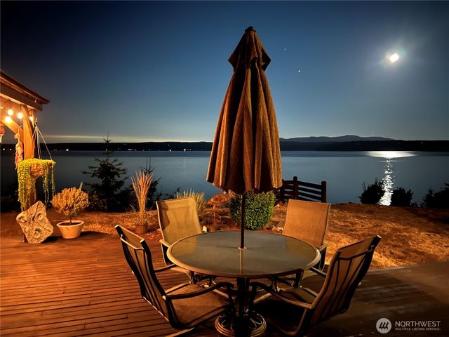 112 Wildwood Shores, Brinnon, WA 98320