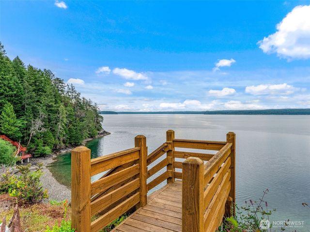 112 Wildwood Shores, Brinnon, WA 98320