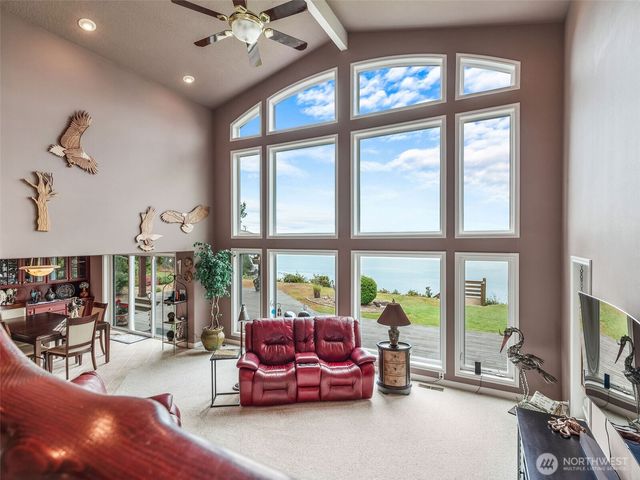 112 Wildwood Shores, Brinnon, WA 98320