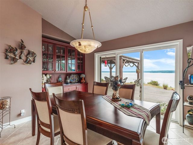 112 Wildwood Shores, Brinnon, WA 98320