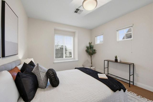 48962 Woodgrove, Fremont, CA 94539