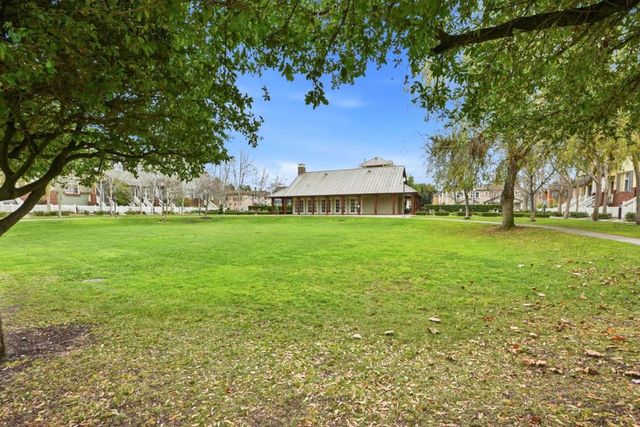 48962 Woodgrove, Fremont, CA 94539