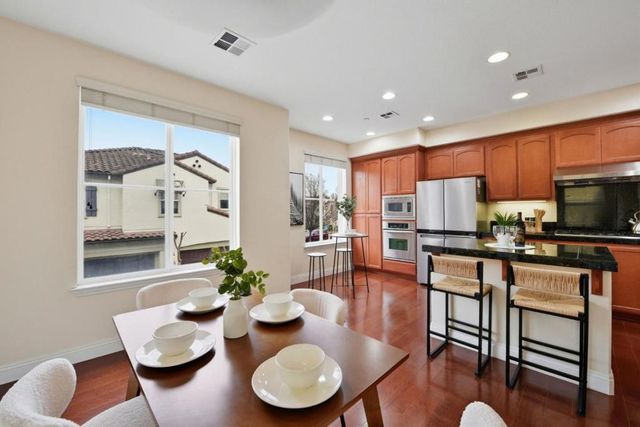 48962 Woodgrove, Fremont, CA 94539